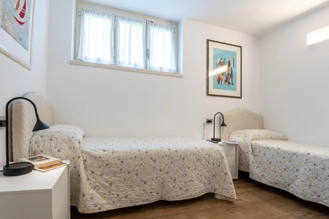 Apartment Fiori Pool-Gartenwohnung Colico